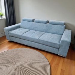 Canapea living cu 3 locuri extensibila LEONE, cu tetiere reglabile,personalizabila