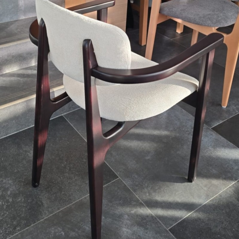 Scaun tapitat LUNA, lemn masiv