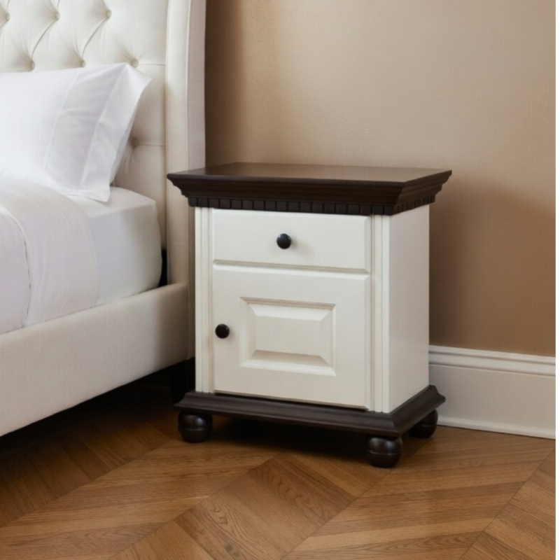 Noptiera Bucov / Lemn Masiv