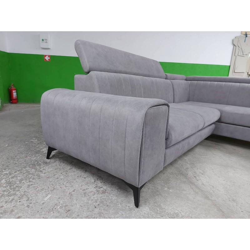 Coltar living cu design modern ARON, extensibil cu lada si tetiere cap reglabile, picioare inalte, modular, la comanda