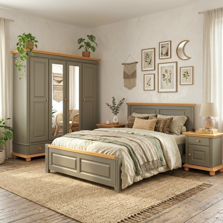 Dormitor SEVA 3 Lemn Masiv Verde Salvie – Pat + Dulap 4 Uși + 2 Noptiere