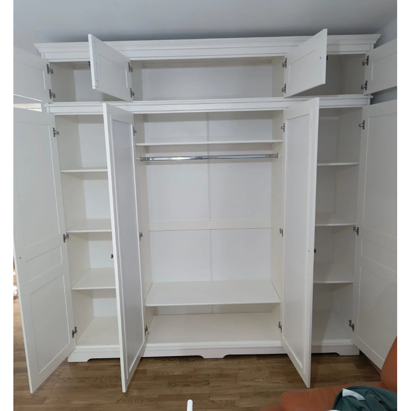 Dulap lemn masiv 4 uși cu oglindă și suprapozabil – dulap elegant Cleo